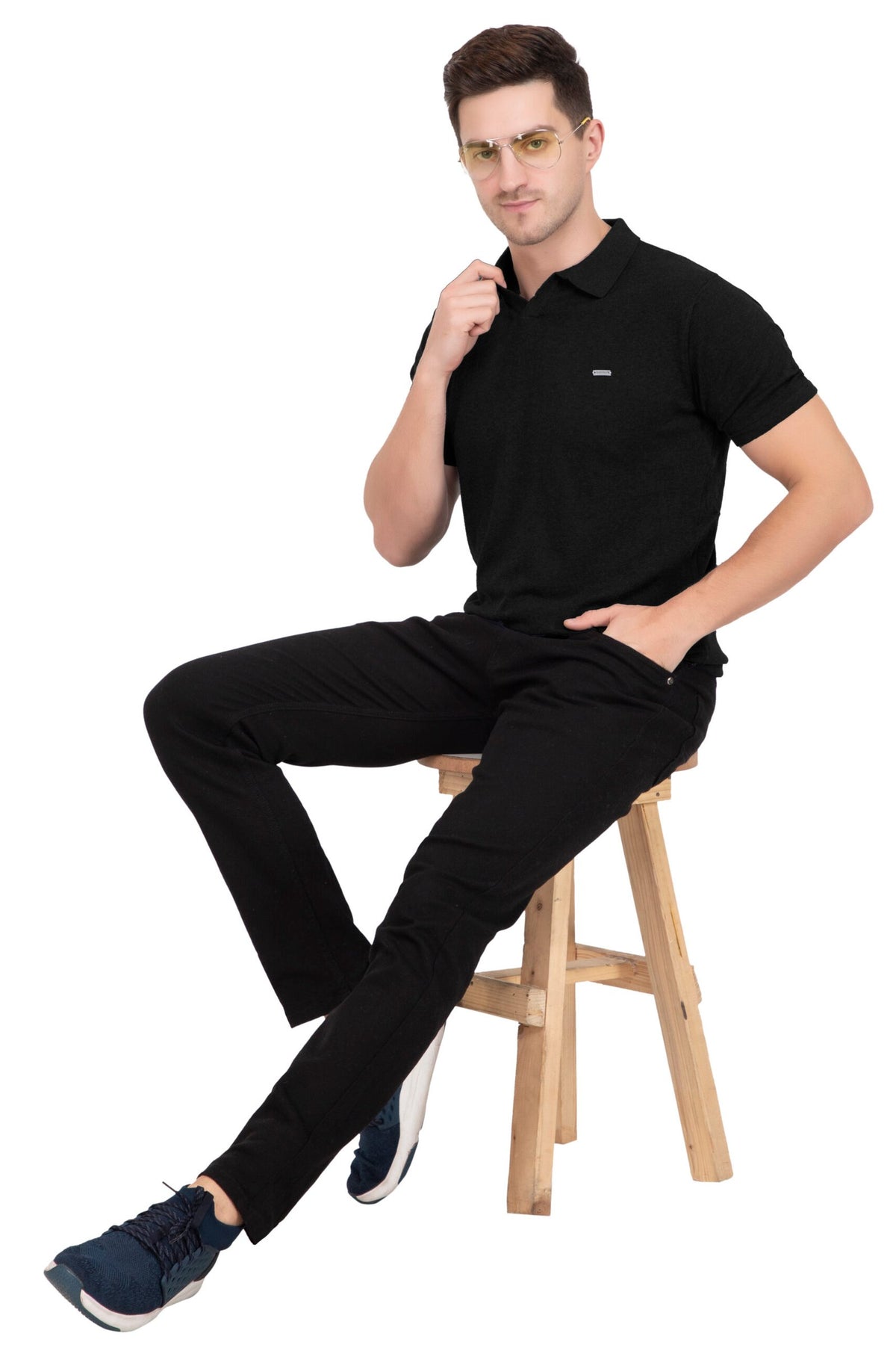 Black Solid Flat Knit T-shirt