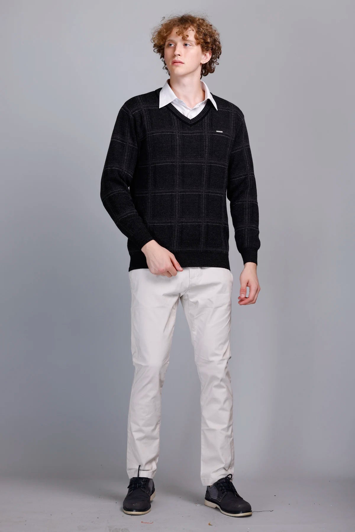 Black Woolen V-Neck Pullover Sweater for Men