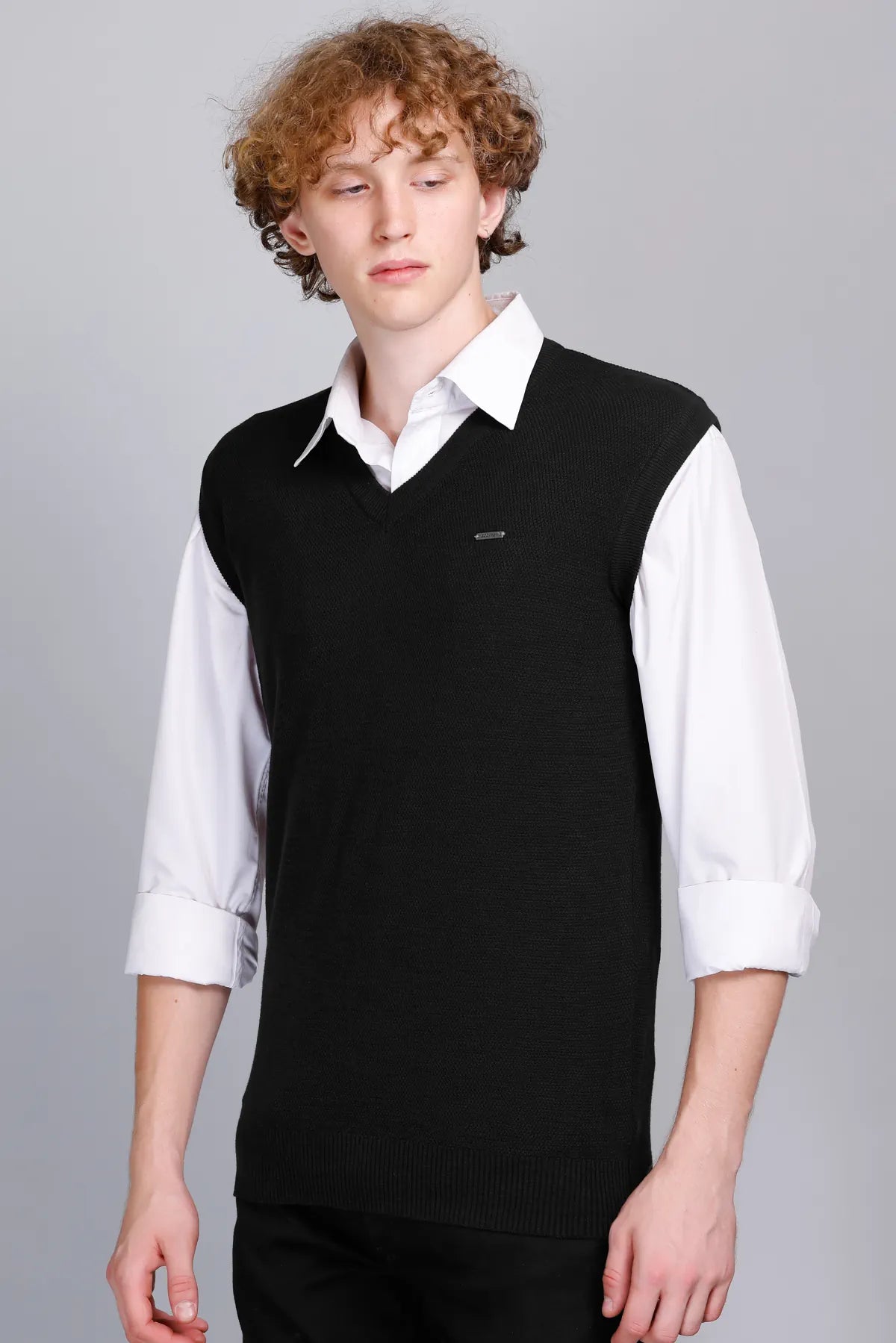 Black V-Neck Sleeveless Sweater Vest Men