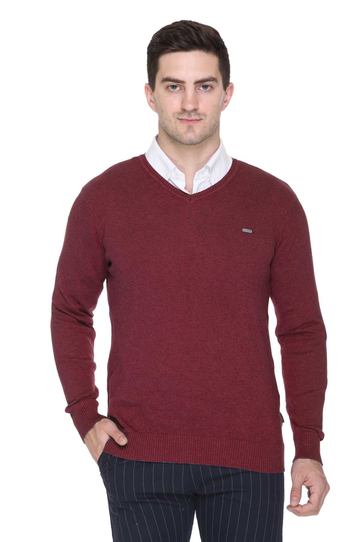 Wine Solid V-Neck Pullover