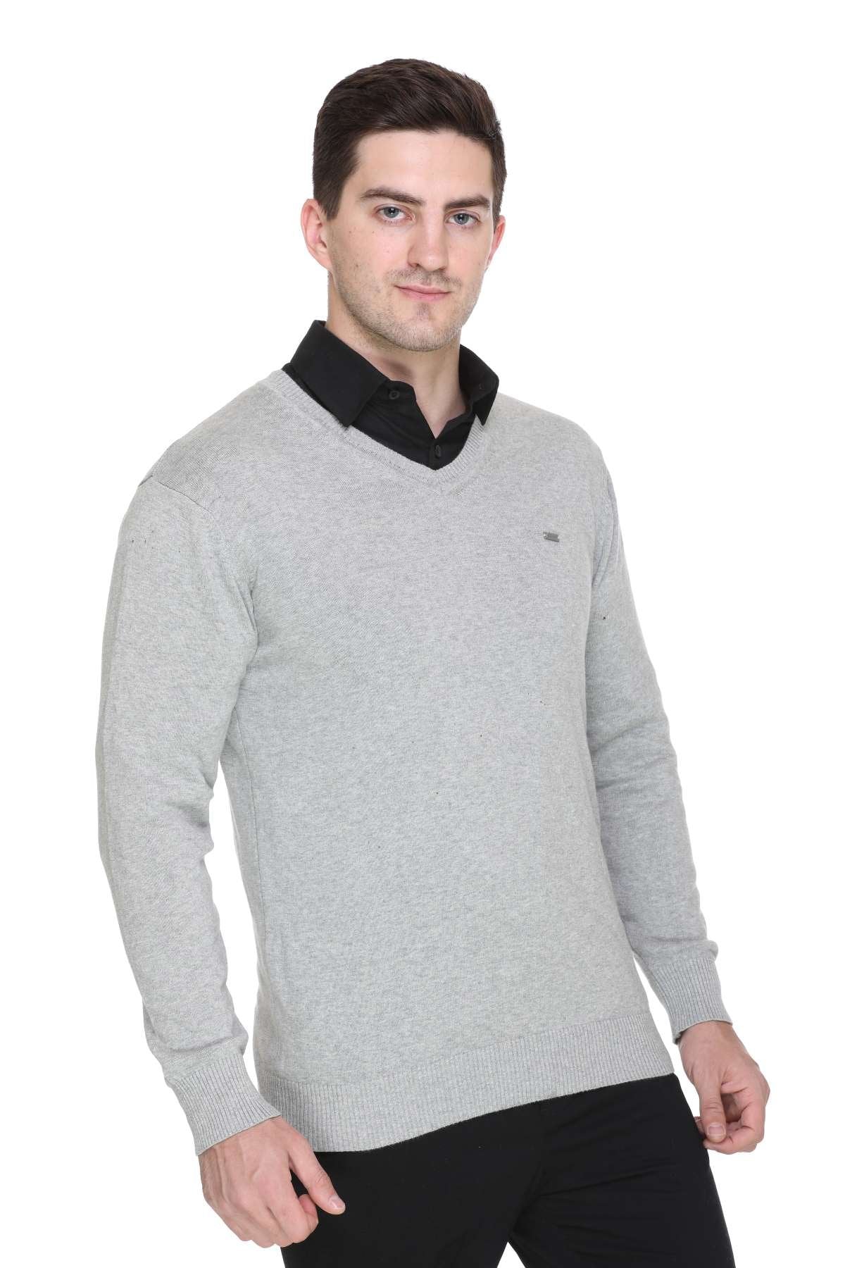 Light Grey Solid V-Neck Plain Men Sweater
