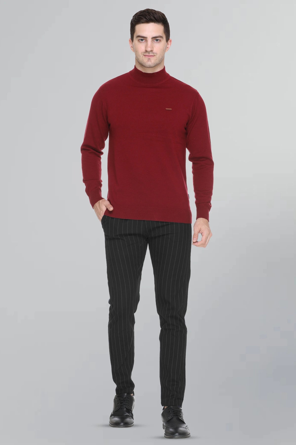 Maroon Solid Turtle Neck Woollen Pullover