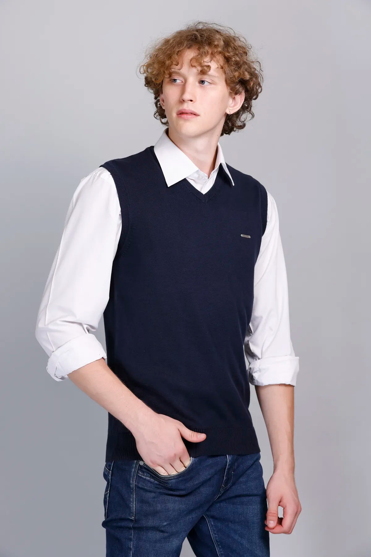 cOTTON Navy V-Neck Sleeveless Pullover