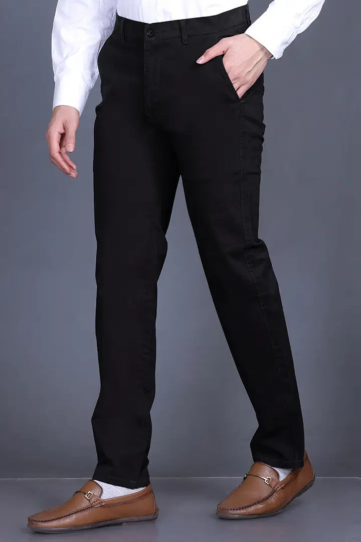 Black Solid Regular Fit Casual Cotton Trouser for Men