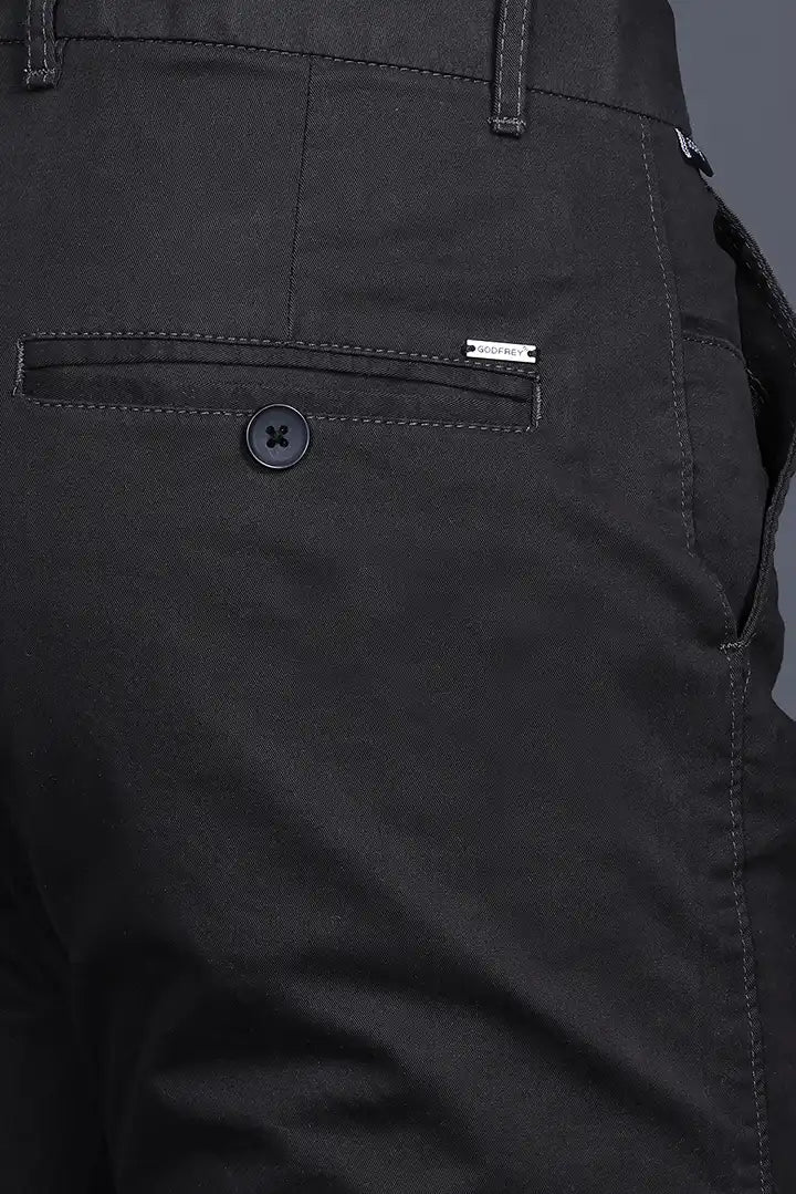 Black Solid Regular Fit Casual Cotton Trouser for Men