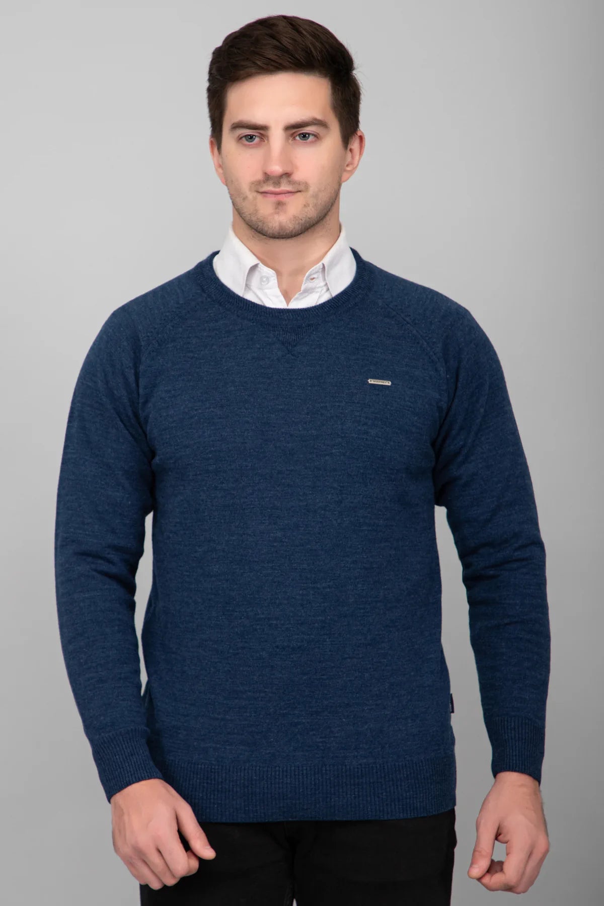 Denim Woolen Round Neck Solid Men Sweater