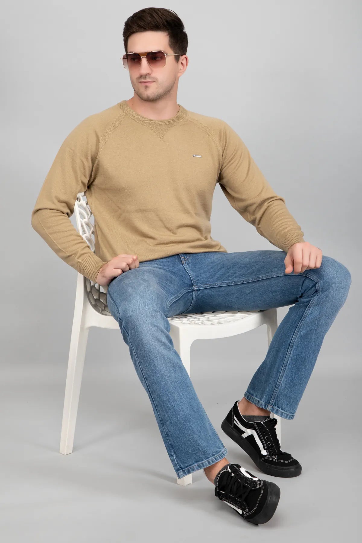 Beige Woolen Round Neck Solid Men Sweater
