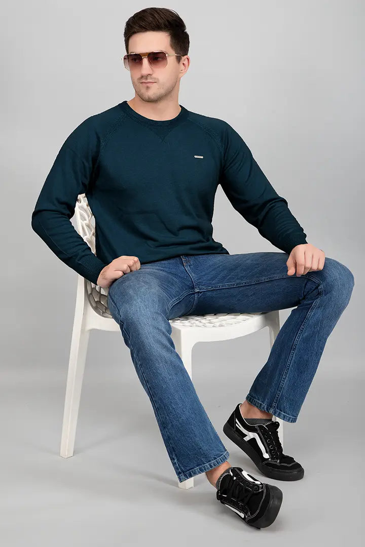 Teal Woolen Round Neck Solid Men Sweater