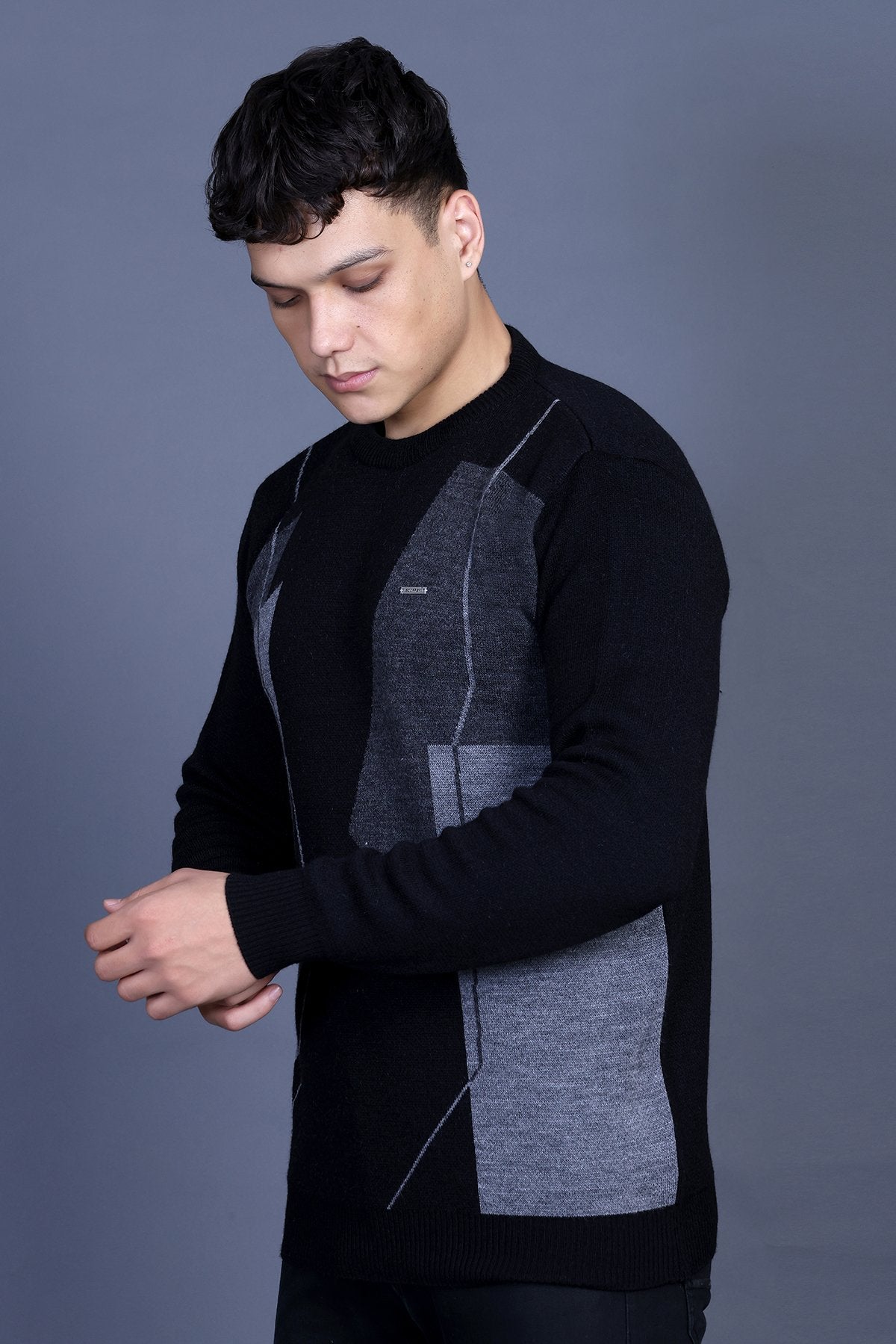 Black Woolen Round Neck Designer Men Sweater