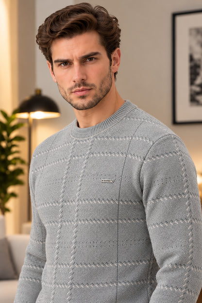 Pista Woolen Round Neck Men Sweater