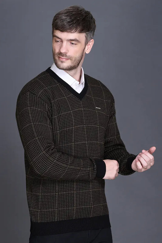 Military Brown Woolen V-Neck Designer Men Sweater
