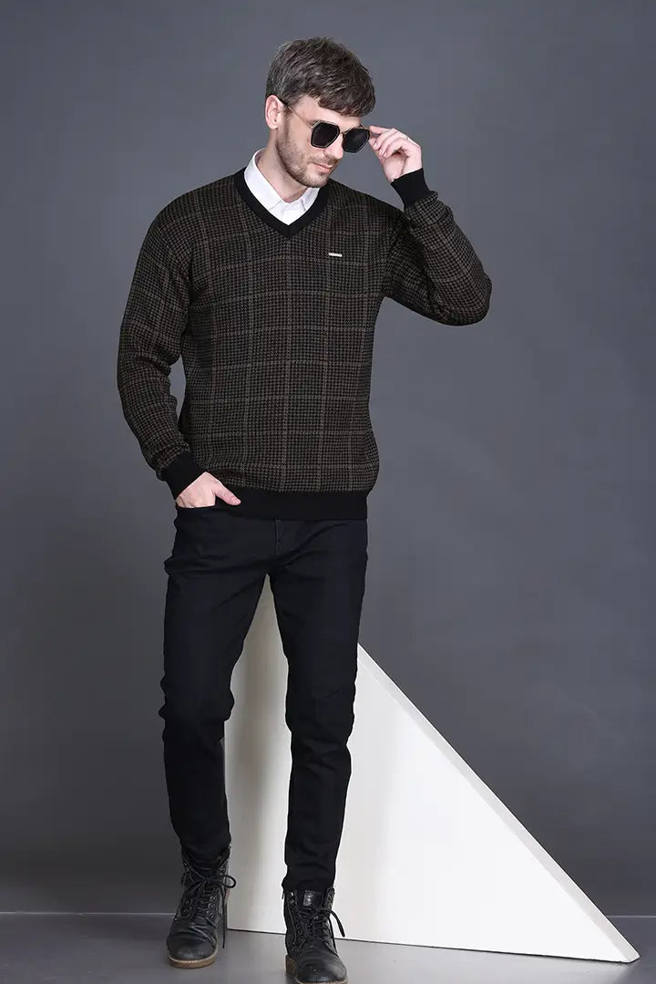 Military Brown Woolen V-Neck Designer Men Sweater