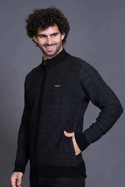 Black Woolen Mens Zip Sweater Full Sleeve