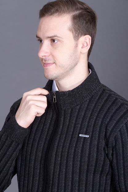 Black Woolen Mens Zip Sweater Full Sleeve