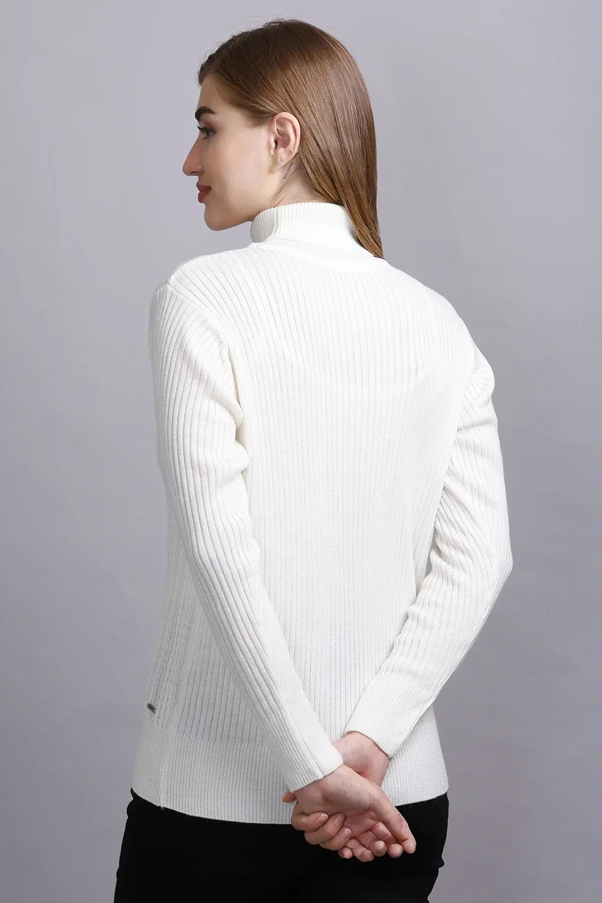 Off White High Neck full Sleeve Sweater Cable Knit
