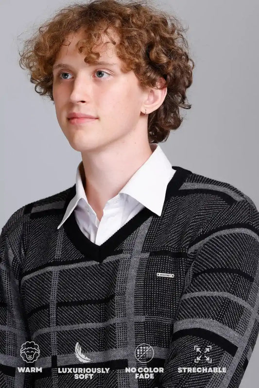 Black Woolen V-Neck Pullover Sweater for Men