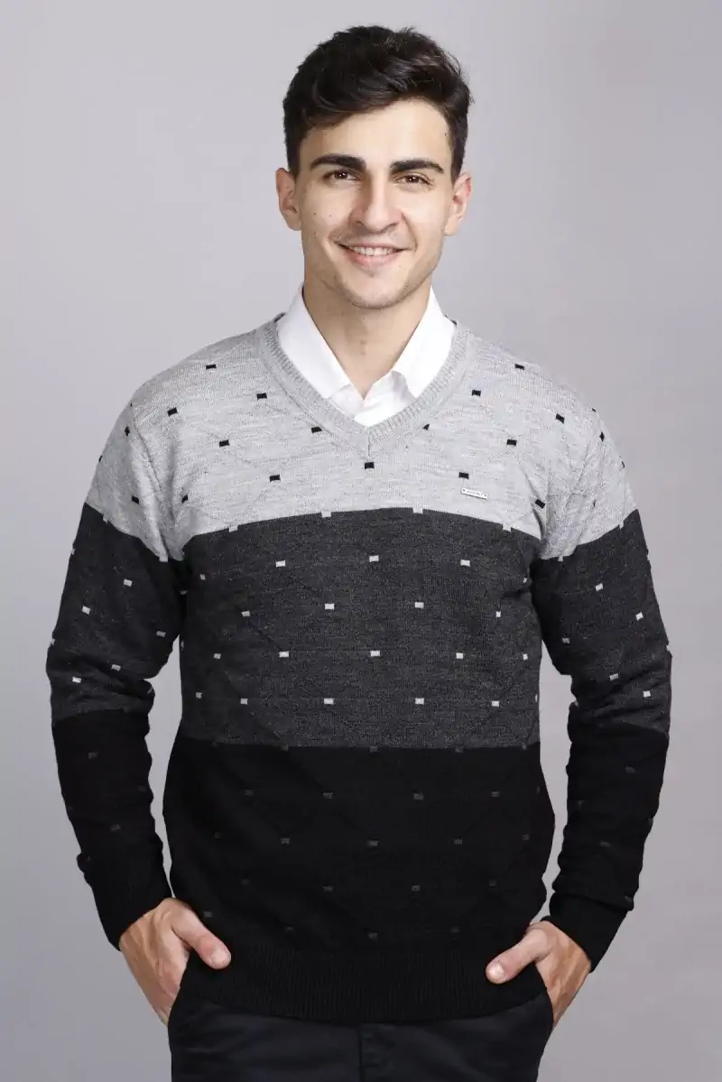 Black Woolen V-Neck Pullover Sweater for Men - GODFREY